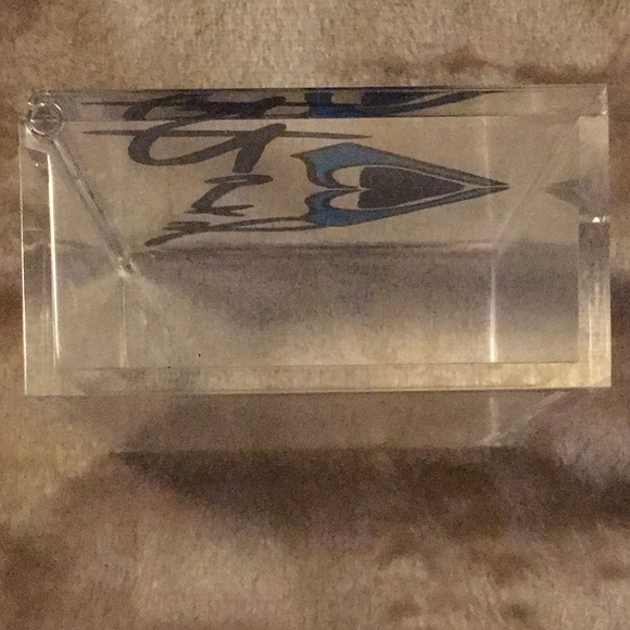 Roxy Acrylic Trinket Box - Picture 5 of 5